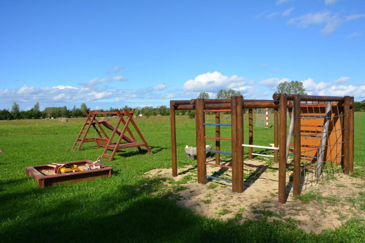 Domki Letniskowe Pod Orzechem Dziwnowek-Wrzosowo Wrzosowo  Esterno foto